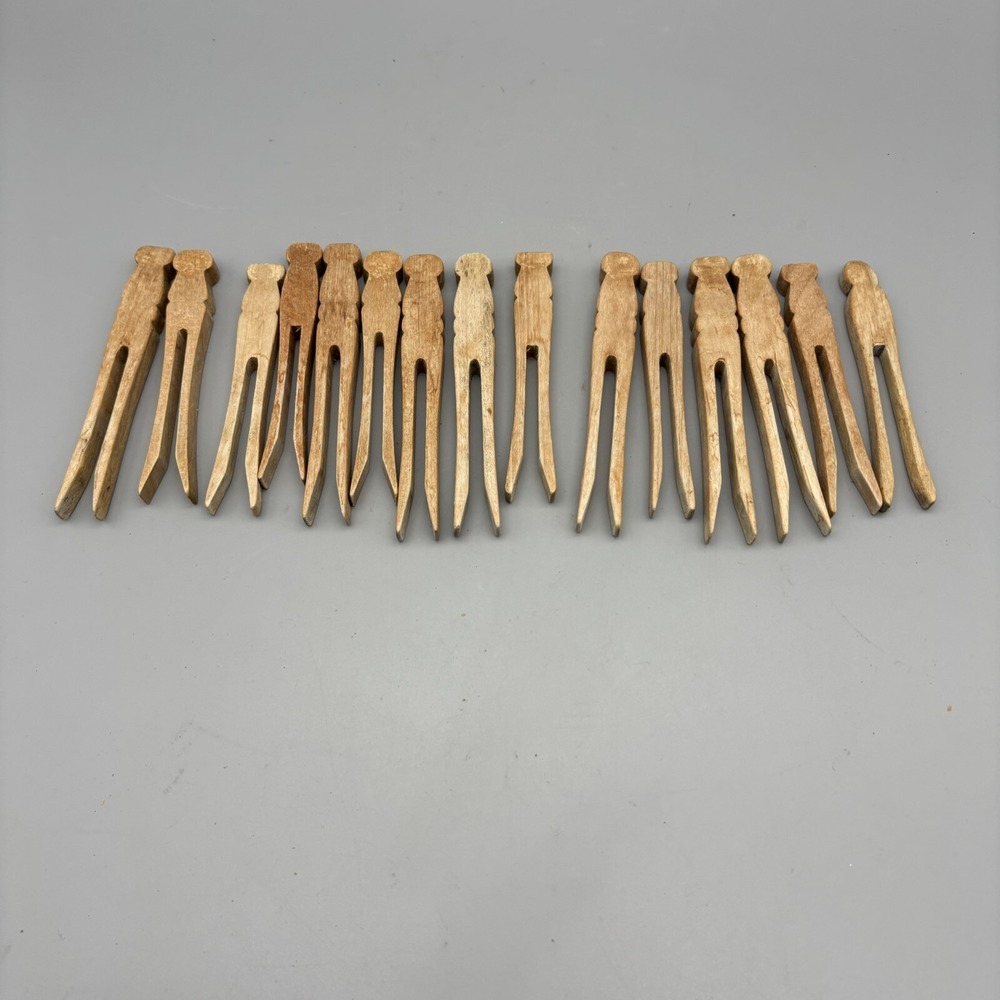 lot of 15 ClothesPins‎ Wooden Laundry Crafts Hobby Outdoor USA Vintage Rustic